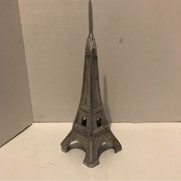 Metal Eiffel Tower - Picture 2 of 9
